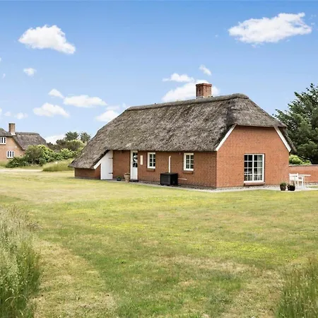 Дом отдыха 20733-ulfborg-sortebaervej-4